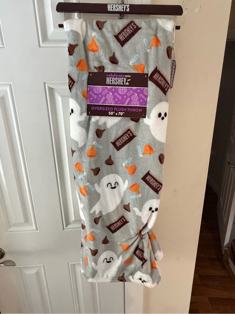 Hershey Oversized Halloween Plush Throw Blanket with Hershey Kisses & Ghosts